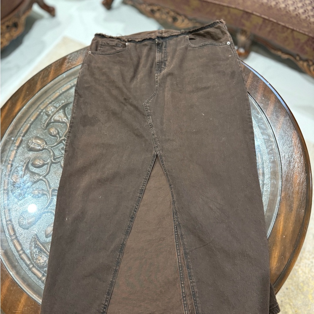 Brown skirt